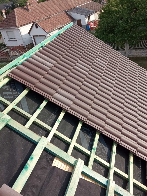 Bogyisz Generál, generálkivitelezés, homlokzati szigetelés, tetőfedés, tetőfelújítás, vakolás, színezés, gipszkartonozás, burkolás, szobafestés, mázolás, parkettázás, kőműves munkák